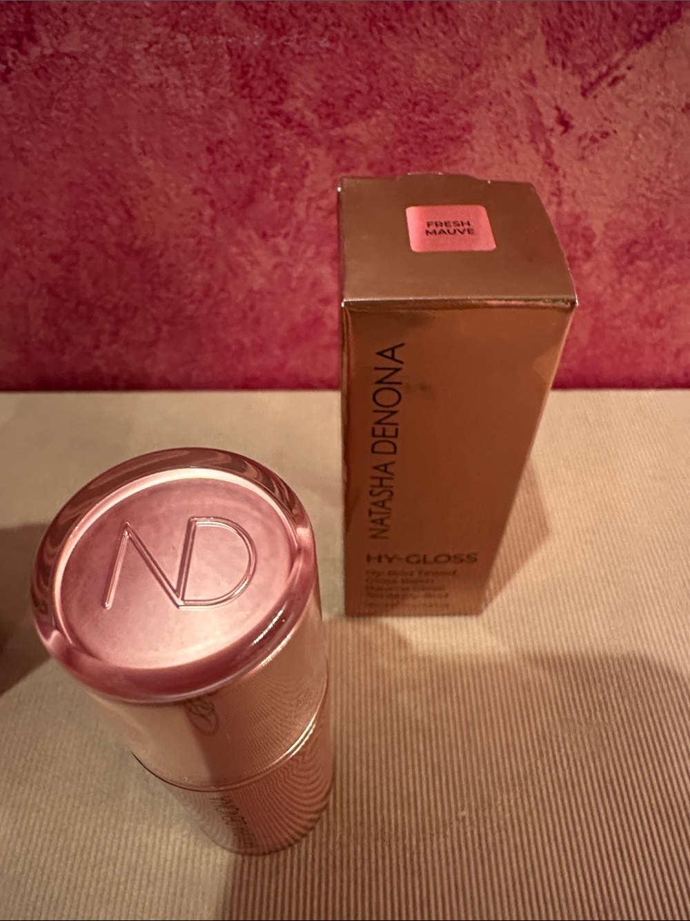 Natasha Denona HY-GLOSS Hy-brid Tinted Gloss Balm — Rose Nude - Picture 3 of 5